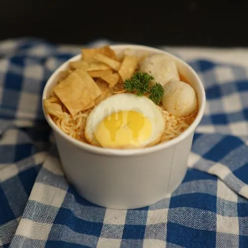 Mie Curry Bakso Ikan
